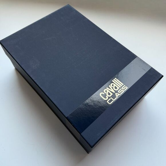 NWT Roberto Cavalli “Cavalli Class” logo hardware white low top sneaker  Size 38 - Picture 9 of 16